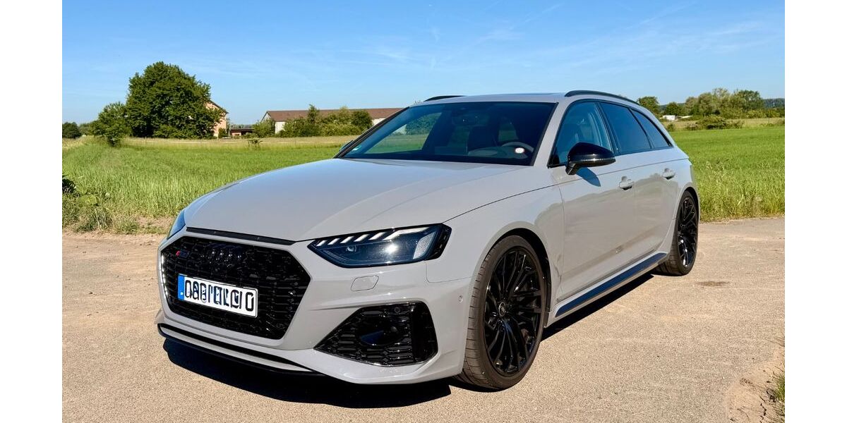 Audi RS4 67.000 km 63.400 &euro; Groß-Gerau 64521