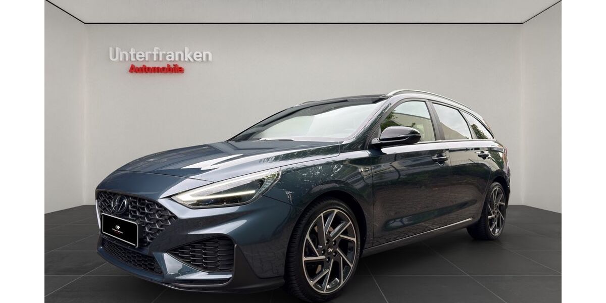 Hyundai i30 84.000 km 18.800 &euro; Aschaffenburg 63743