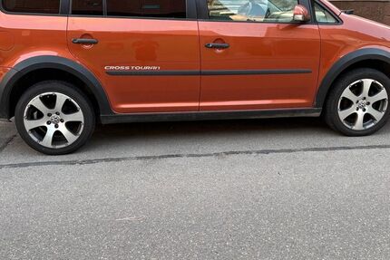 VW Touran 275.000 km 1.899 &euro; Albstadt 72461