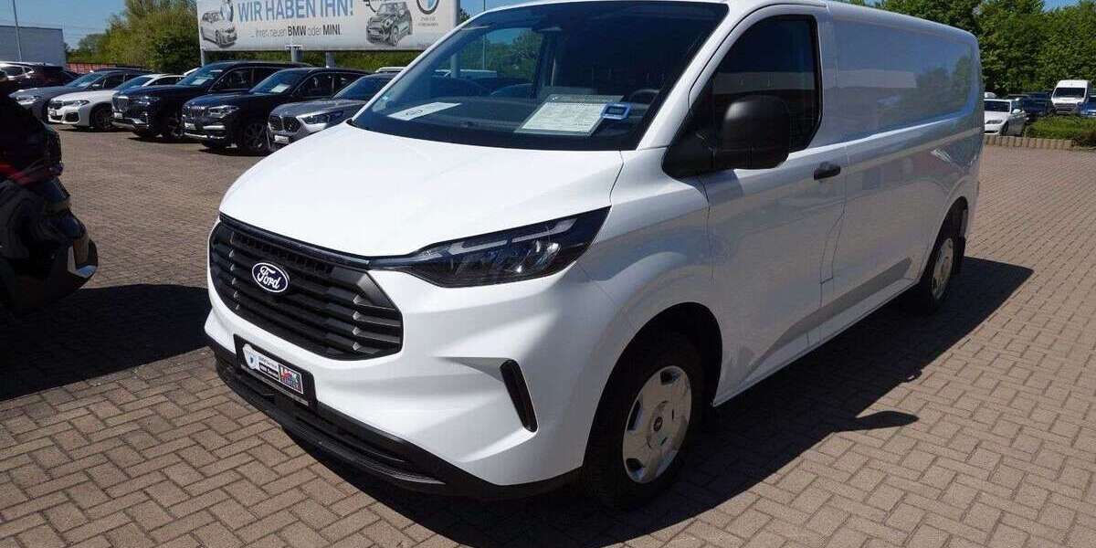 Ford Transit Custom 40.096 km 26.990 &euro; Greifswald 17489
