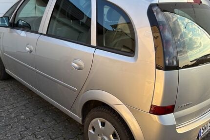 Opel Meriva 73.364 km 2.900 &euro; Gochsheim 97469