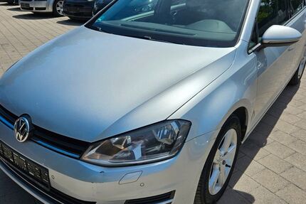 VW Golf 97.366 km 7.250 &euro; Lachen-Speyerdorf 67435