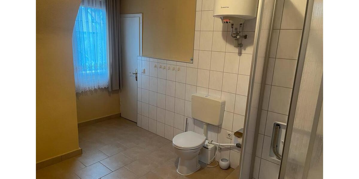 Einfamilienhaus Schleusingen - 10 Zimmer, 169 m&sup2;, 190.000&euro; | Angebot:26981137