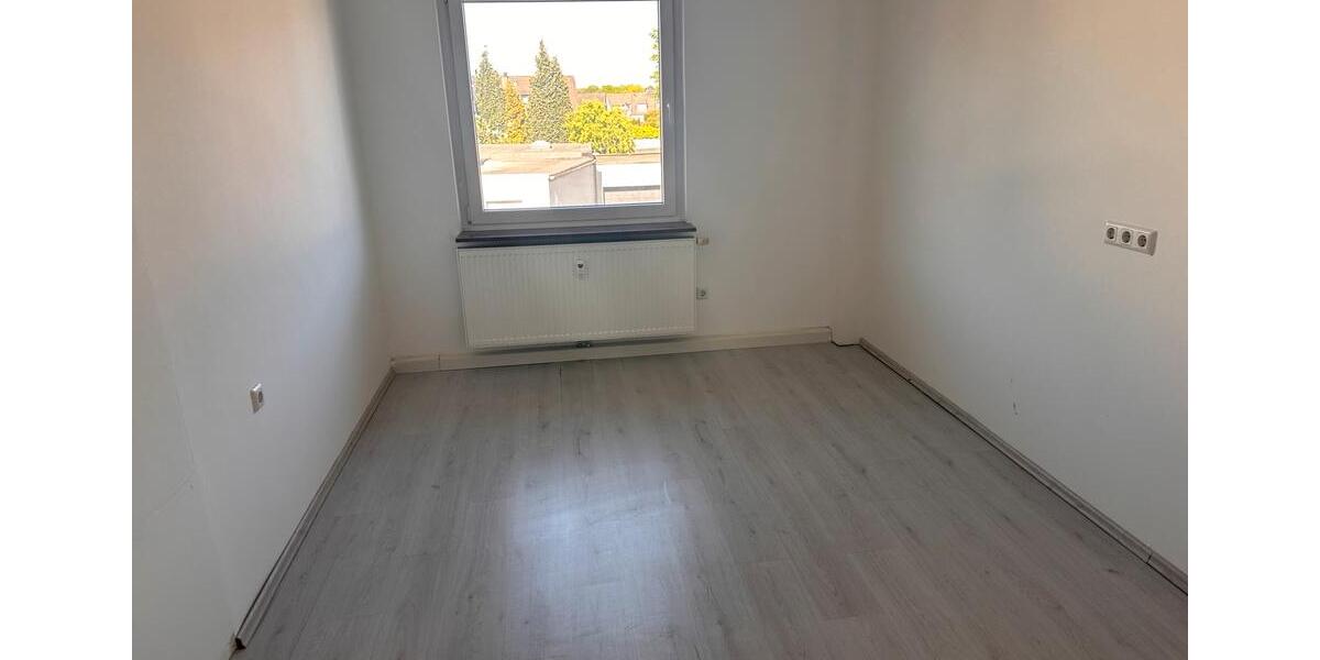 Erdgeschoßwohnung Marl - 3.5 Zimmer, 98 m&sup2;, 1.050&euro; | Angebot:26399125