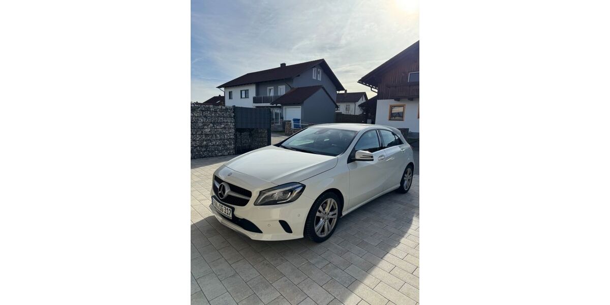 Mercedes-Benz A 200 72.000 km 13.000 &euro; Kirchdorf am Inn 84375