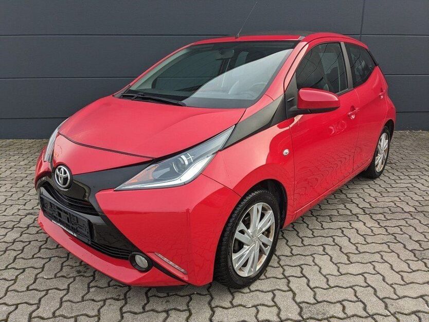 Aygo (X)