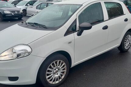 Fiat Punto 196.000 km 2.300 € Diez 65582