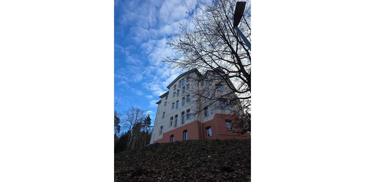 Etagenwohnung Elgersburg - 2 Zimmer, 61 m&sup2;, 635&euro; | Angebot:24816439