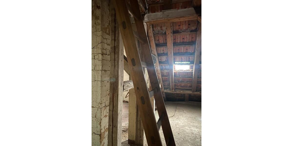 Einfamilienhaus Sondershausen - 5 Zimmer, 184 m&sup2;, 135.000&euro; | Angebot:24863007