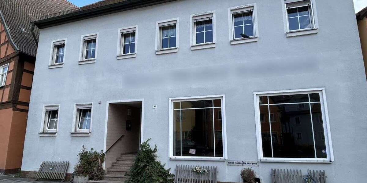 Einfamilienhaus Leutershausen - 8 Zimmer, 173 m&sup2;, 219.000&euro; | Angebot:25980240