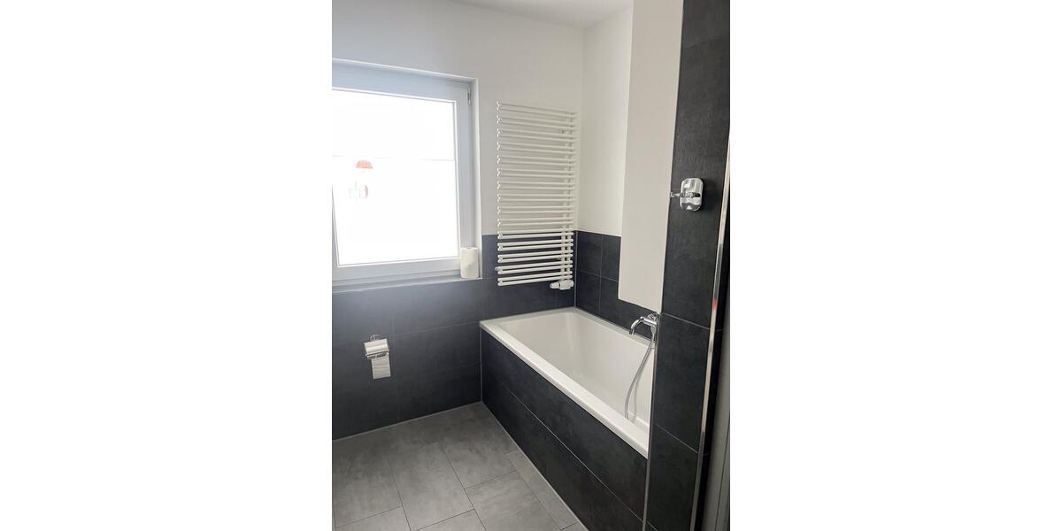 Doppelhaushälfte Neuruppin - 3 Zimmer, 126 m&sup2;, 1.635&euro; | Angebot:24778441