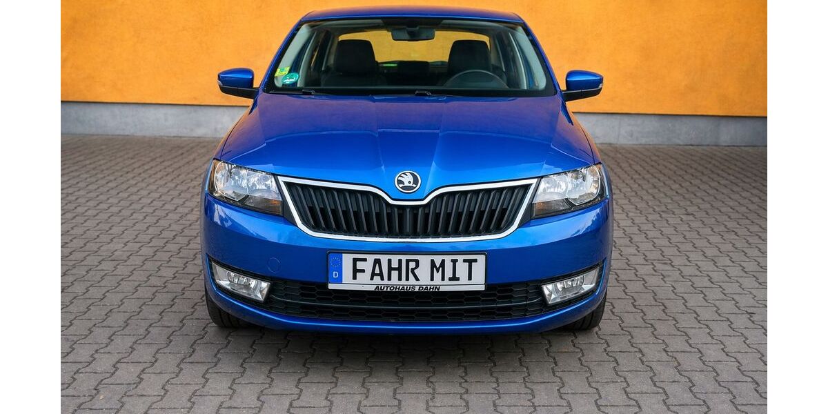 Skoda Rapid 105.000 km 8.100 &euro; Berlin 10623