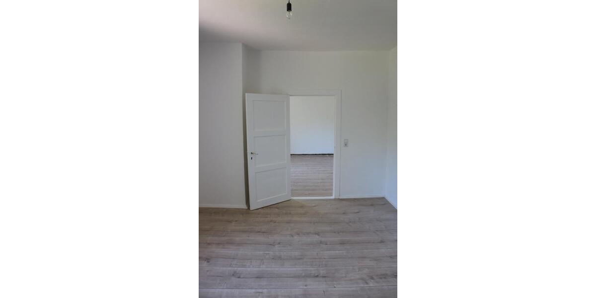 Etagenwohnung Müncheberg - 4 Zimmer, 78 m&sup2;, 706&euro; | Angebot:26665016