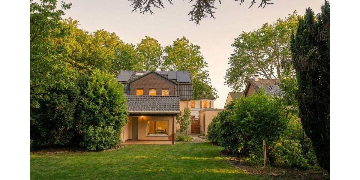 Einfamilienhaus Bottrop Eigen - 8 Zimmer, 162 m&sup2;, 518.000&euro; | Angebot:25696619