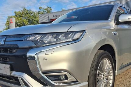 Mitsubishi Plug-in Hybrid Outlander 108.441 km 19.890 € Würzburg 97084