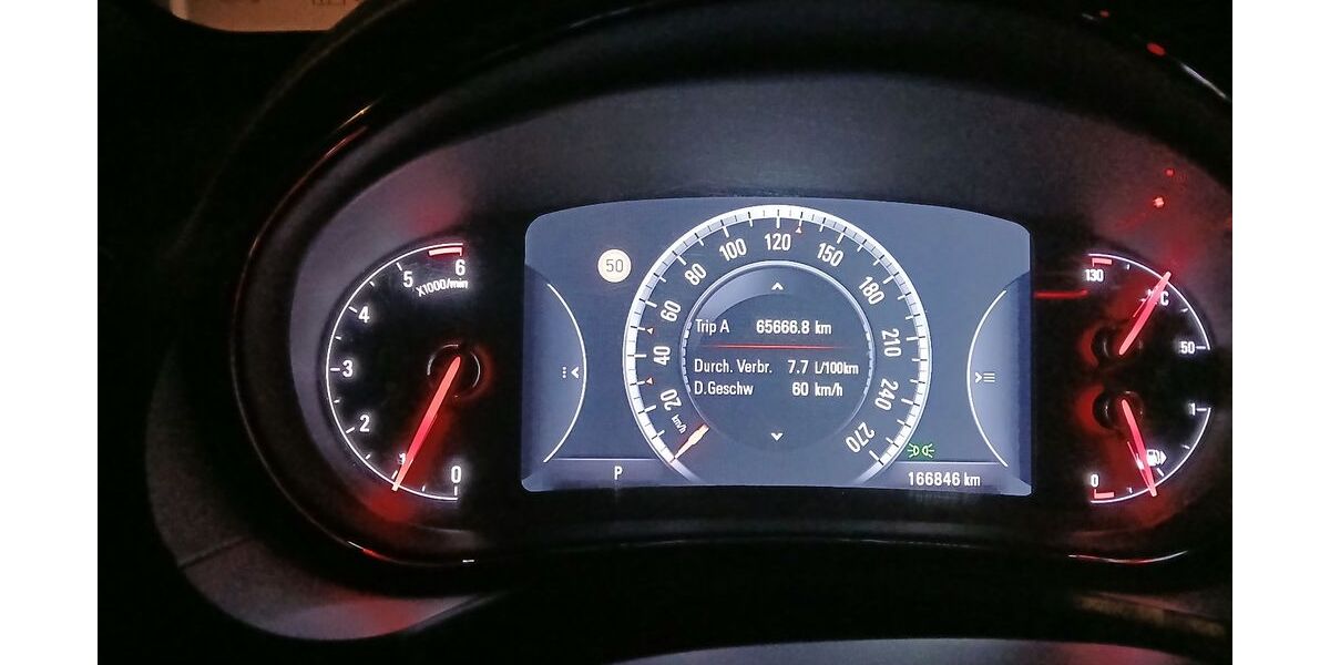 Opel Insignia 128.000 km 8.150 &euro; Meerane 08393