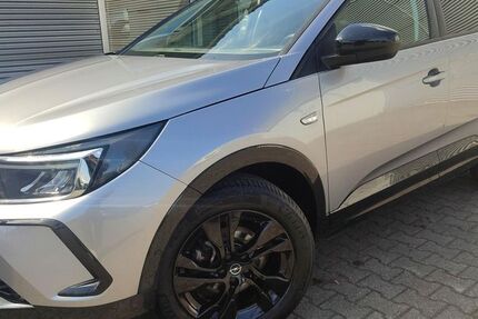 Opel Grandland (X) 27.943 km 20.440 &euro; Brandenburg an der Havel 14772