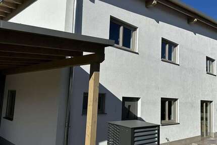 Haus Winzer - 4 Zimmer, 130 m&sup2;, 1.200&euro; | Angebot:24735443