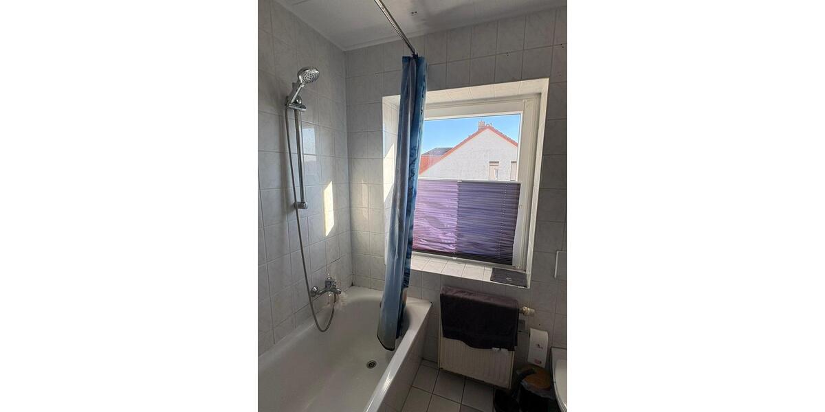 Dachgeschoßwohnung Elsterwerda - 2 Zimmer, 56 m&sup2;, 325&euro; | Angebot:25375816