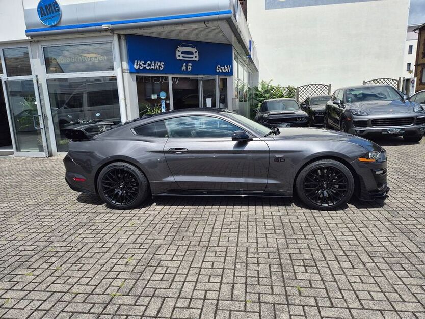 Mustang