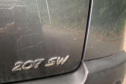 Peugeot 207 65.351 km 4.000 &euro; München 81543
