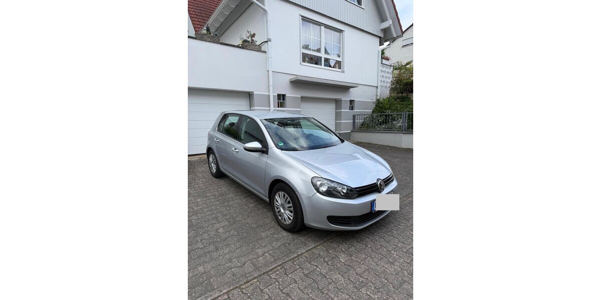 VW Golf 47.200 km 8.499 &euro; Wiesbaden 65203