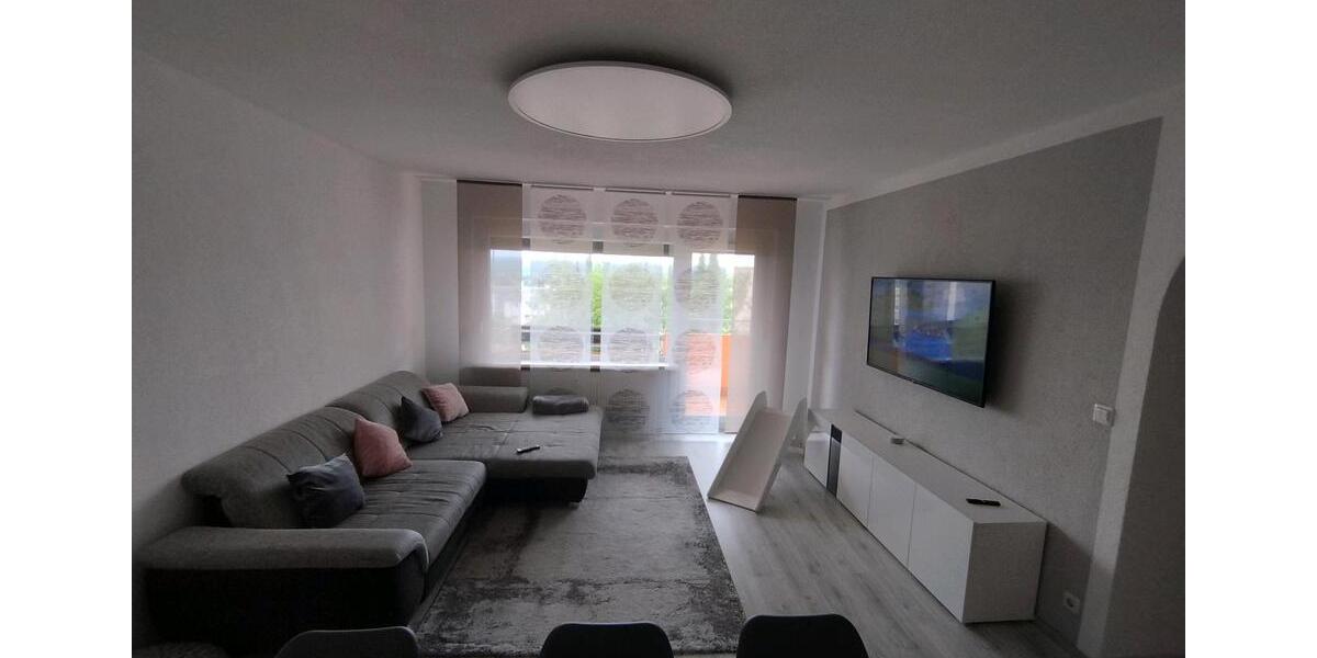 Etagenwohnung Villingen-Schwenningen Schwenningen - 4 Zimmer, 102 m&sup2;, 235.000&euro; | Angebot:27104424