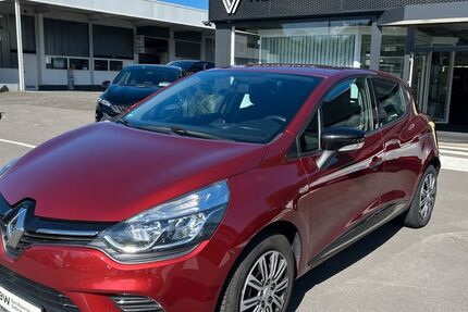 Renault Clio 97.430 km 8.290 &euro; Lemgo 32657