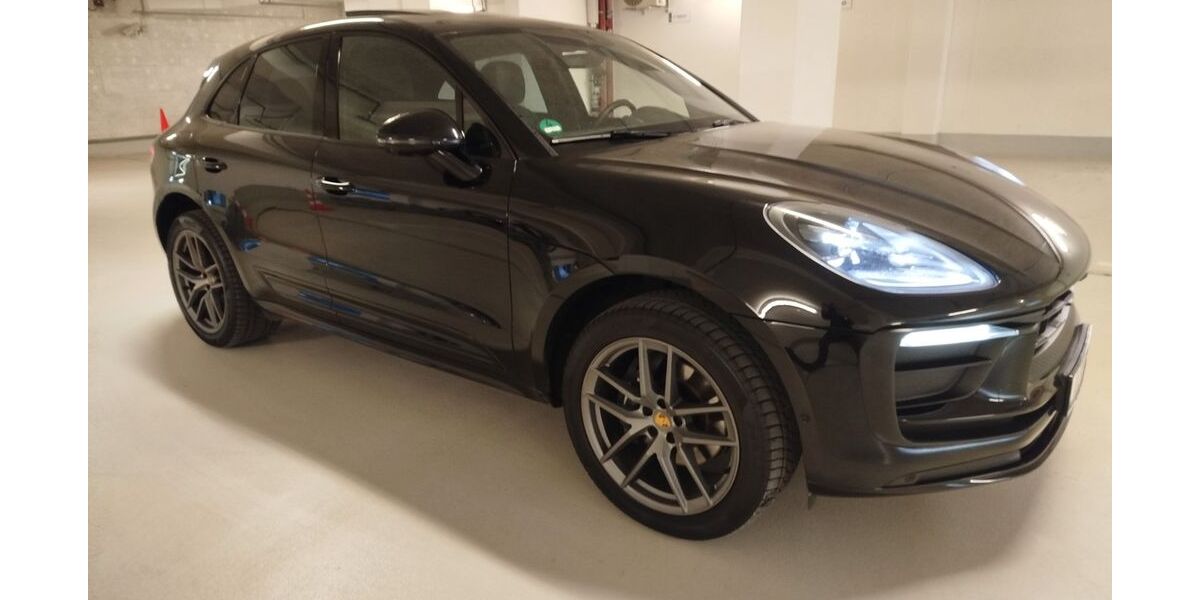 Porsche Macan 49.000 km 57.500 &euro; München 81925