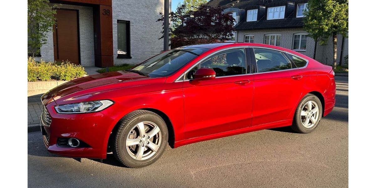 Ford Mondeo 23.800 km 11.700 &euro; Obernkirchen 31683