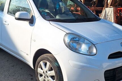 Nissan Micra 148.000 km 3.650 &euro; Ötisheim 75443