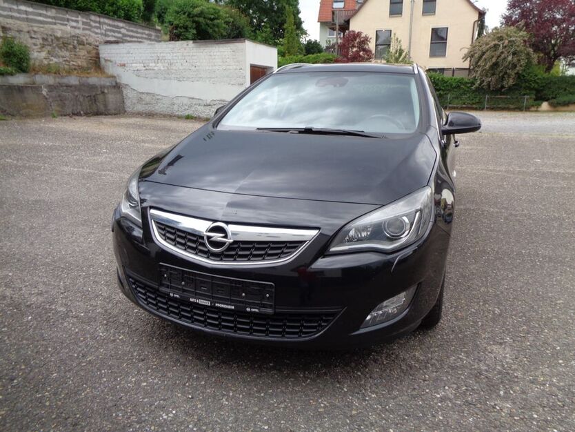 Opel Astra 312.000 km 2.890 € Stuttgart 70469