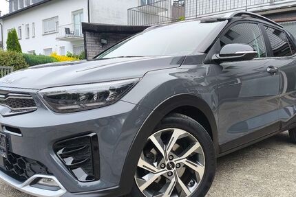 Kia Stonic 56.500 km 17.950 &euro; Solingen 42657