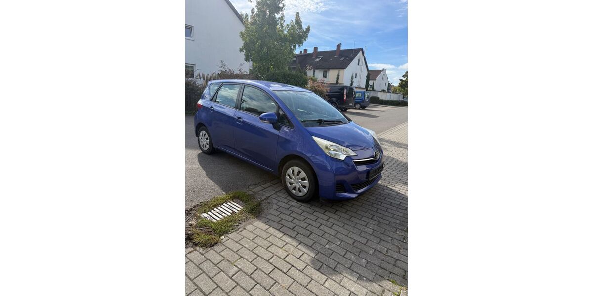 Toyota Verso-S 86.000 km 6.400 &euro; Hemsbach 69502