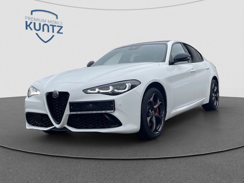 Alfa Romeo Giulia 12.500 km 53.900 € Gettorf / Kiel 24214