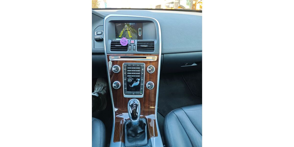 Volvo XC60 166.009 km 16.000 &euro; Wiesbaden 65187