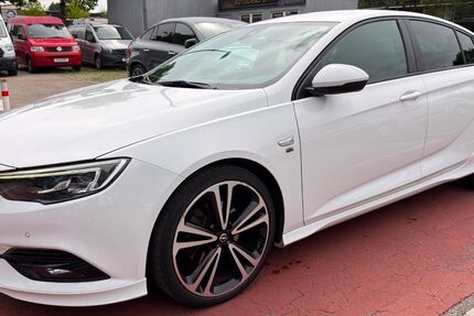 Opel Insignia 149.000 km 11.900 &euro; München 81243