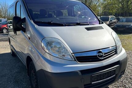 Opel Vivaro 126.000 km 10.999 &euro; Kiel 24145