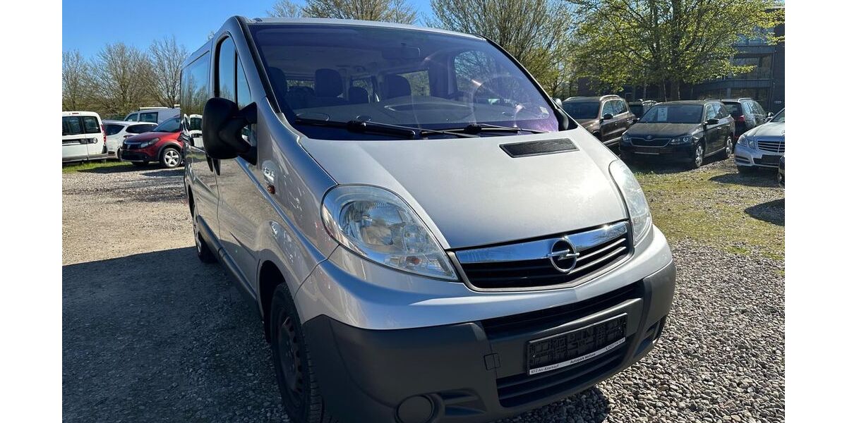 Opel Vivaro 126.000 km 10.999 &euro; Kiel 24145