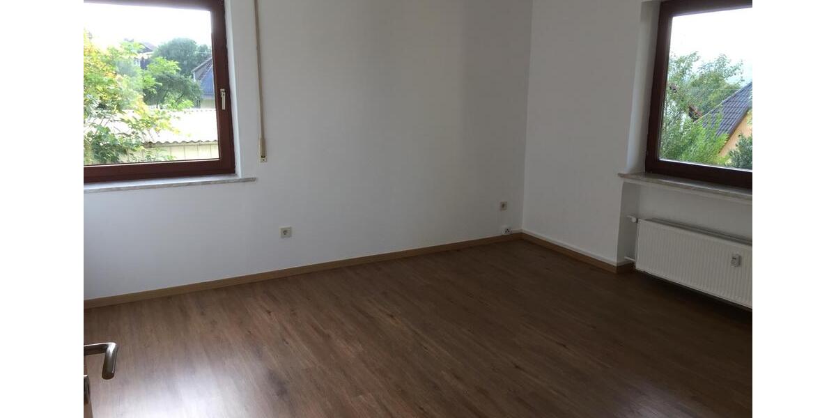 Terrassenwohnung Wilnsdorf - 2 Zimmer, 80 m&sup2;, 880&euro; | Angebot:26341671
