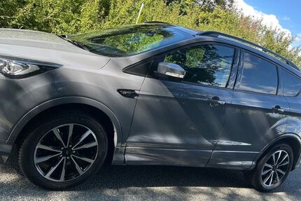 Ford Kuga 79.827 km 15.000 € Braunschweig 38120