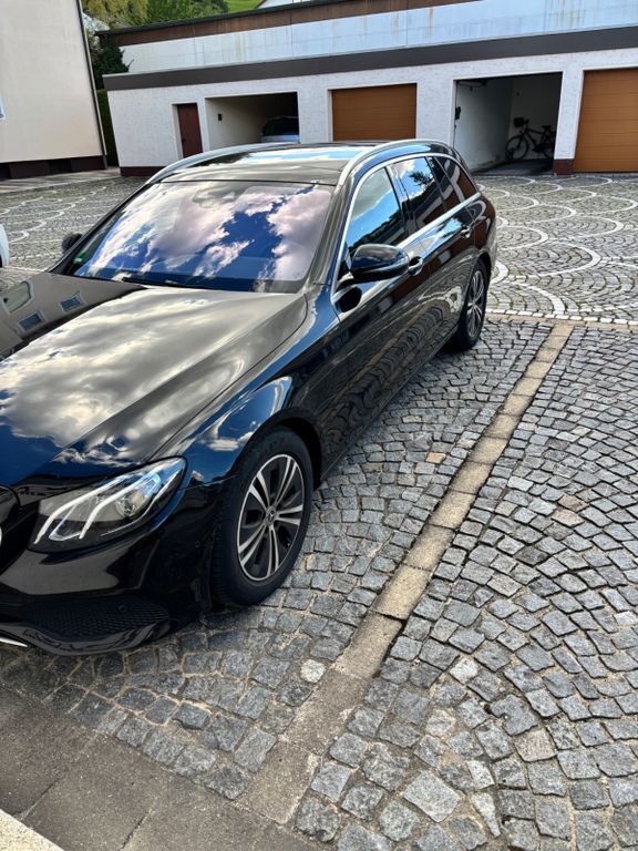 E 220