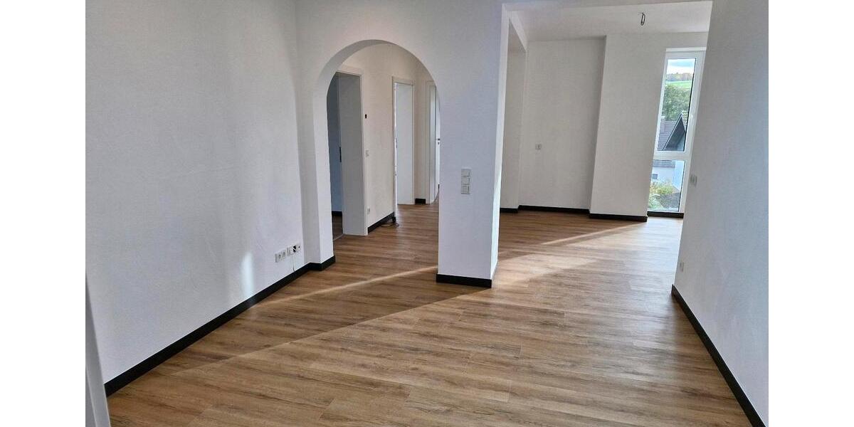 Etagenwohnung Alsfeld - 5 Zimmer, 129 m&sup2;, 1.650&euro; | Angebot:24253136
