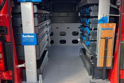 Opel Vivaro 100.000 km 15.900 &euro; München 81825