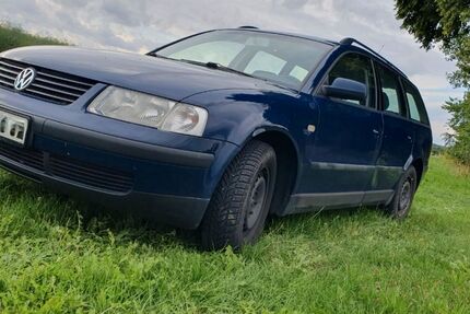 VW Passat Variant 98.000 km 3.125 € Kühbach 86556