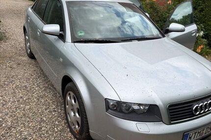 Audi A4 226.500 km 2.750 &euro; Großheide 26532