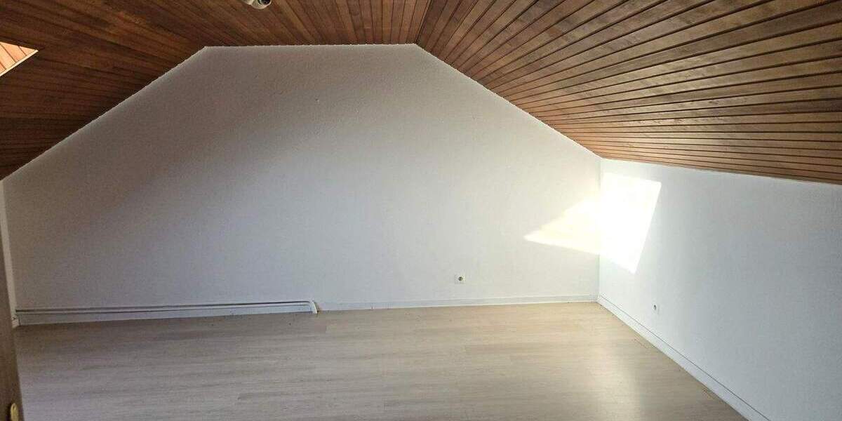 Einfamilienhaus Uplengen Hollen - 6 Zimmer, 150 m&sup2;, 189.000&euro; | Angebot:25693708
