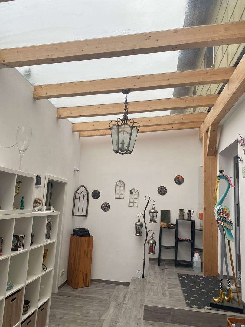 Haus zum Kaufen in Gernlinden 1.290.000 € 240 m² 7 zimmer