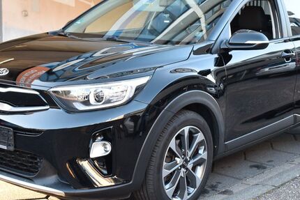 Kia Stonic 97.500 km 13.099 € Fellbach bei Stuttgart 70736