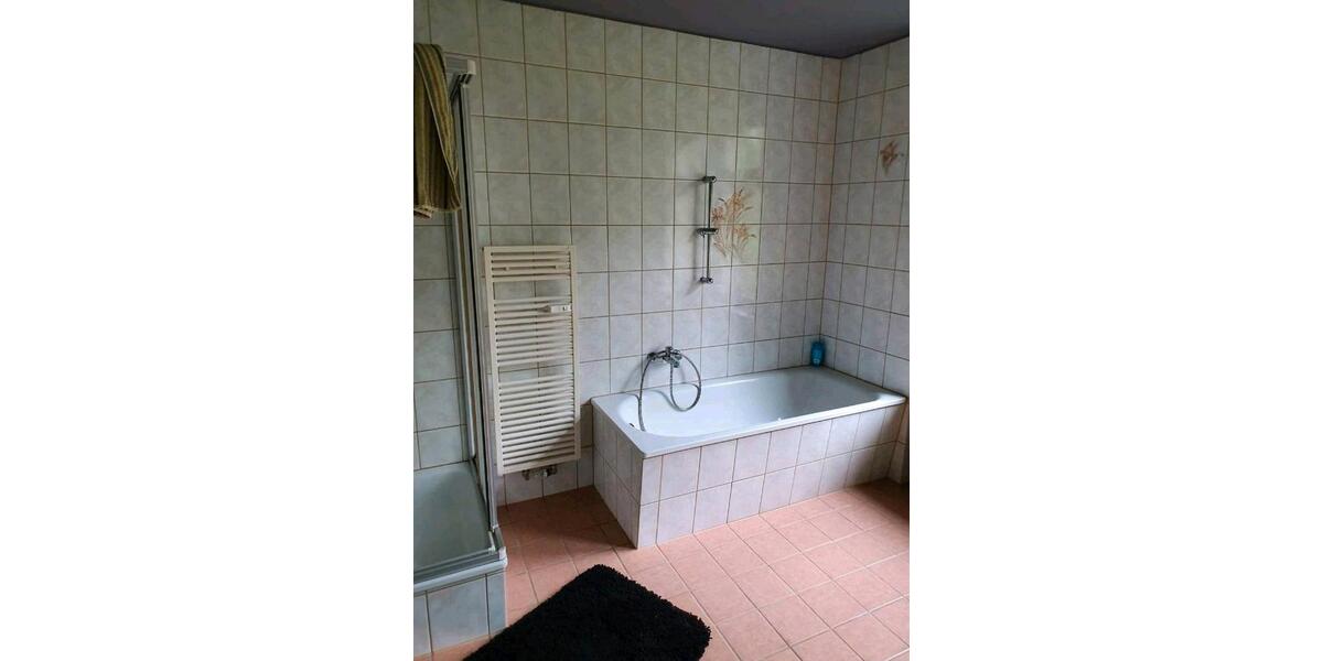 Villa Pausa-Mühltroff Mühltroff - 9 Zimmer, 220 m&sup2;, 2.650&euro; | Angebot:26365581